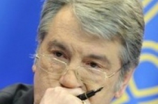 Ющенко радить Януковичу не згортати реформ в освіті