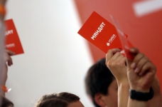 У «Голосі» наполягають на реформі зарплат вчителів