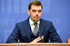 Прем’єр: плюс 100 шкіл і 100 садочків - це реально