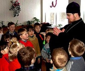 Представники Церков та Міносвіти підтримали впровадження духовно-морального виховання у навчальних закладах