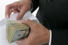 Вища освіта та липові дипломи: ринок фальшивок процвітає...