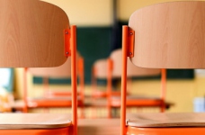 Більшість закуплених меблів для НУШ є неякісними, - звіт