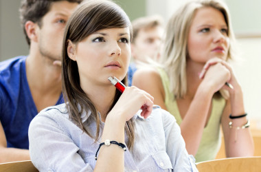 В Україні не видаватимуть дипломи державного зразка