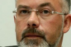 Табачник реформує зовнішнє тестування і підвищить роль атестата