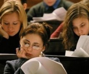 Вступних іспитів до вузів не буде