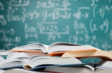 Міністр освіти пропонує адаптувати закордонні підручники