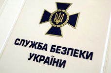 Чиновники з Дніпра привласнили 25 млн на ремонт шкіл