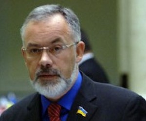 Табачник: всі зміни спрямовані назустріч освіті