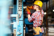 Розпочався конкурс на створення НПЦ у закладах профосвіти