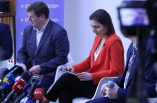 МОН планує вберегти вчителів від тиску при виборі підручників