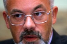 Табачник: розмови про плату за атестат вважаю абсурдними