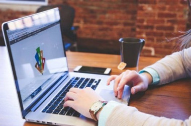 Репетитор онлайн: особливості дистанційної роботи