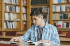 Сесії у вишах мають відбутись за розкладом, - МОН