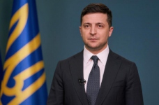 Президент закликав студентів допомогти людям похилого віку