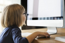 Школи зобов'язані розробити власну систему оцінювання на карантині