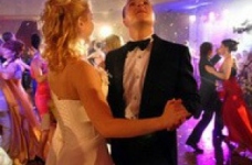 Дата проведення випускних вечорів визначатиметься на місцях