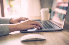 Учасникам ЗНО показали, як відбувається тест з іноземної