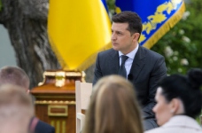 Президент: нам дуже складно знайти міністра освіти