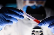 На Тернопільщині інструкторів ЗНО протестують на коронавірус