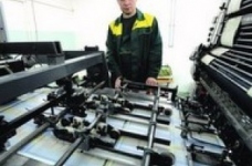 За безкоштовні дипломи зі студентів беруть по 130 гривень