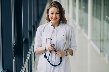 Лікарі-інтерни зможуть надавати медичну допомогу