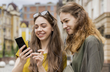 Парламент планує законодавчо знизити вік молоді до 29 років