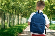Правила відвідання дітьми шкіл не будуть складними