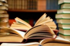 Львівських випускників просять дарувати книжки замість квітів