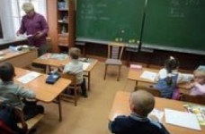 Міністерство освіти буде об’єднувати сільські школи