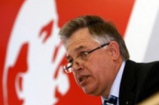 Симоненко не підтримує ідею закриття сільських шкіл