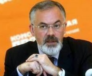 Табачник: Про Голодомор 1933 року потрібно написати правду