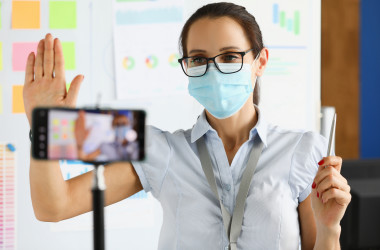 Профспілка пропонує захистити освітян на час COVID-19