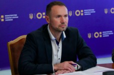 Україна просить допомогу в ЄС для «змішаної» освіти