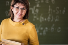 МОН: зарплата вчителів зростатиме впродовж 2021 року