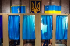 Освітяни, які працюватимуть на виборах, отримають гарантії