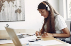 В Україні створили онлайн-платформу з громадянської освіти