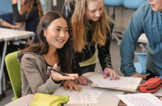 В Україні навчається 80 тисяч іноземних студентів