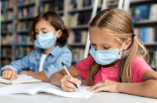 На самоізоляції в Україні перебувають 83 тисячі учнів