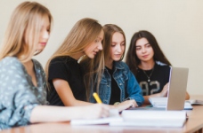 Курс "Громадянська освіта" - це суспільна ініціатива