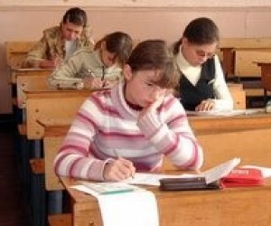 Перший тест з української мови пропустили майже 19 тисяч абітурієнтів