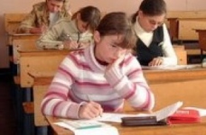 Перший тест з української мови пропустили майже 19 тисяч абітурієнтів