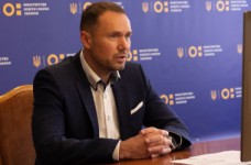 Шкарлет: якісна підготовка фахівців здійснюється в класичних вишах