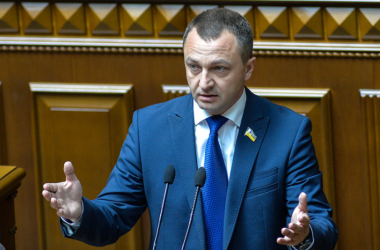 Мовний омбудсмен скаржиться на російську в школах столиці