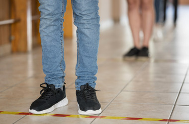 У Києві на COVID-19 хворіють 670 педагогів