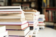 ВР не змогла ухвалити закон про якість підручників