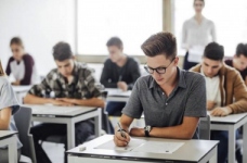 Чи підтримуєте ви платне ЗНО з додаткових предметів?