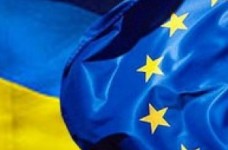 Рада Європи розробила для України шкільні підручники з демократії