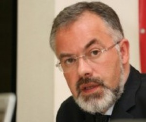 Табачник з'ясував причину нарікань на складність тестів з англійської мови