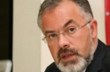 Табачник з'ясував причину нарікань на складність тестів з англійської мови