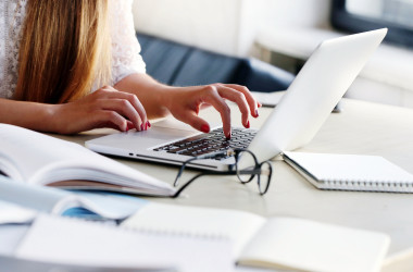 МОН запрошує до обговорення проєктів майбутніх підручників